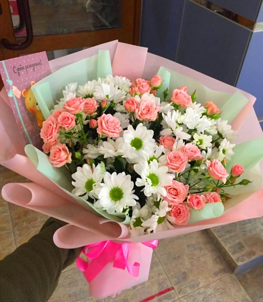 Букет цветов из: Розы и Хризантемы в Юркино