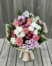 Букет цветов из:  Альстромерии, Гвоздики, Розы и Хризантемы в Юркино