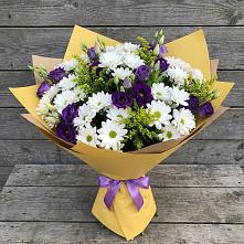 Букет цветов из:  Ирисы, Хризантемы и Ромашки в Юркино