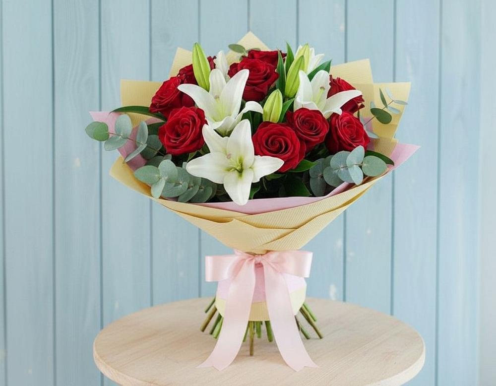 Букет цветов из: Лилии и Розы в Юркино